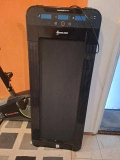 Chodiaci pás Capital Sports Workspace (používaný)